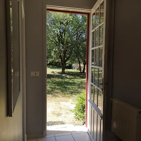 Holiday home Le Pigeonnier De *