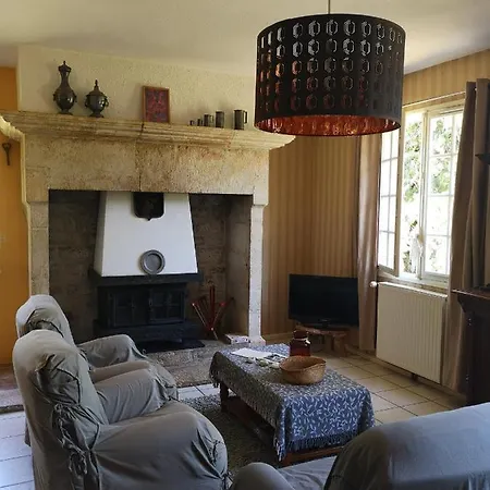 Holiday home Le Pigeonnier De